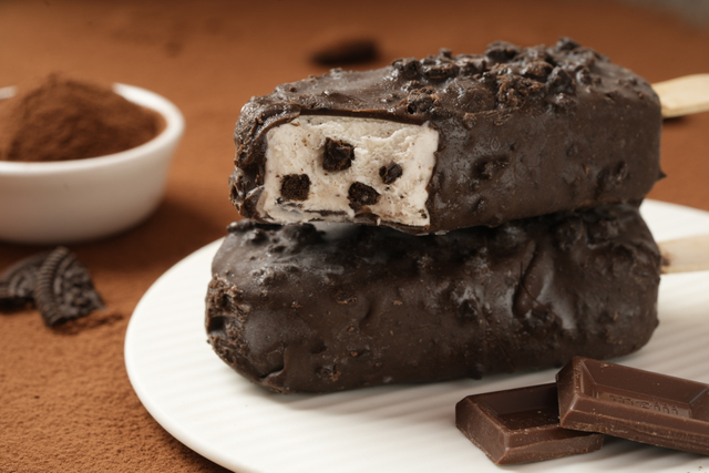 Abink Choco Chips Galore Halal Lava Chocolate Ice Cream Popsicle in Bag with Crunchy Shell & Creamy Core 1 Piece Ready to Eat Frozen Treat