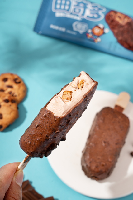Abink Cookie Galore Lava Chocolate Crunchy Cookie Soft Ice Cream Popsicle in Bag with Crispy Chocolate Shell & Chewy Filling Ready to Eat